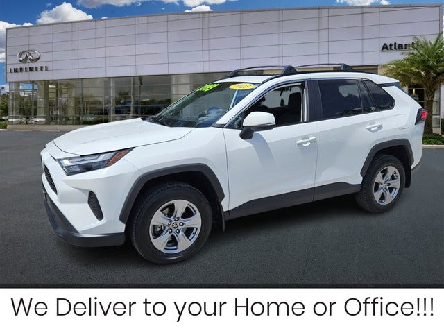 Used 2023 Toyota RAV4 XLE with VIN 2T3W1RFV1PC216235 for sale in Jacksonville, FL